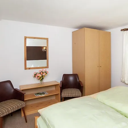Ferienhaus Holiday Am Wald 2 *